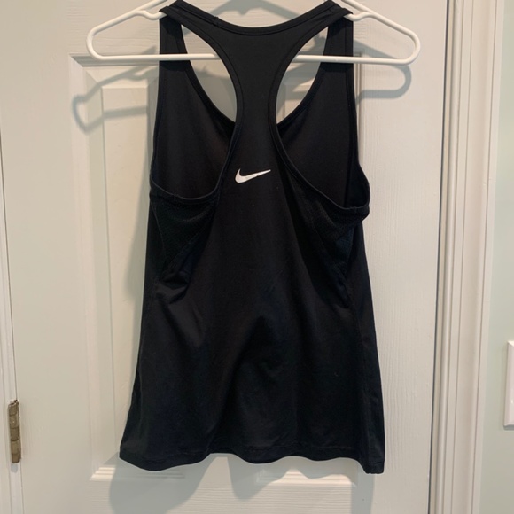 Nike Dri Fit tank top - Picture 2 of 2